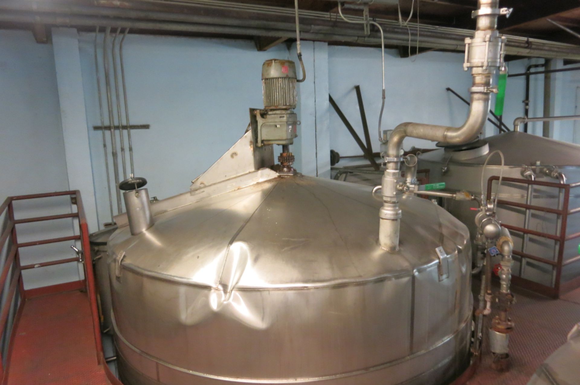 Fermenting Tank - Image 5 of 8