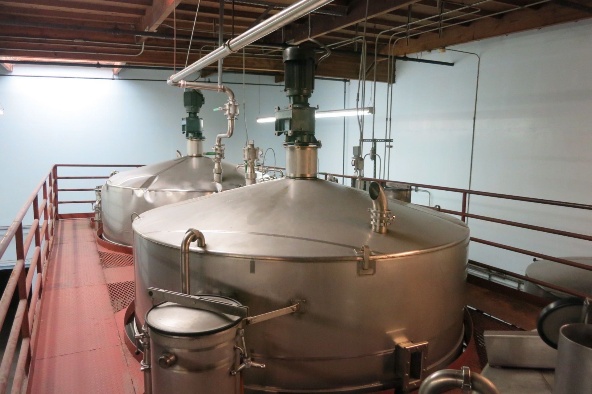 Fermenting Tank - Image 4 of 7