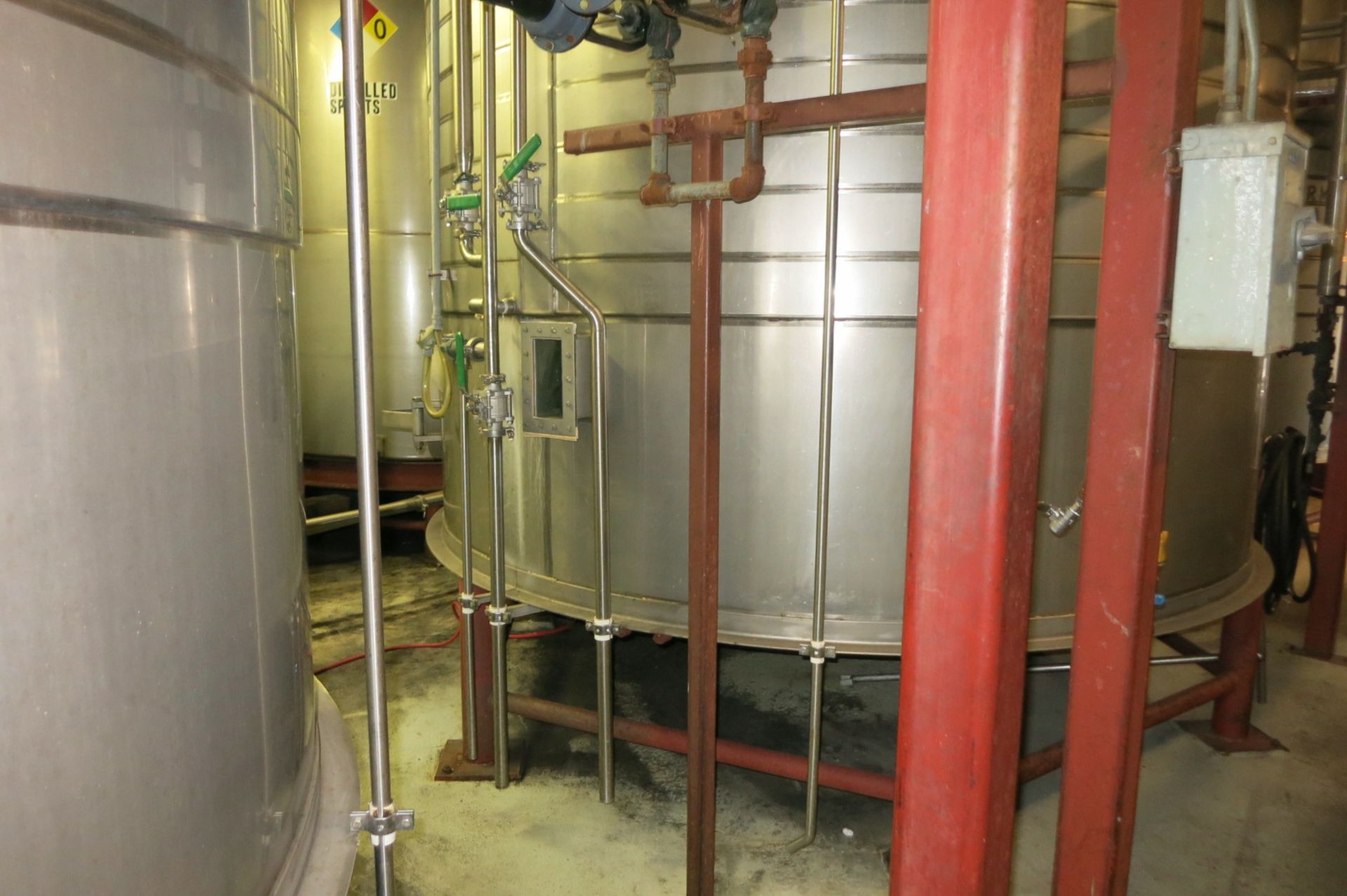 Fermenting Tank - Image 2 of 8