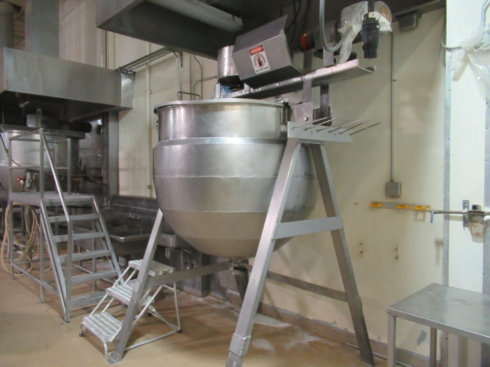 300 Gallon Kettle - Image 2 of 4