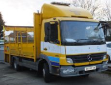 Ex Motorway Incident Cone Laying Truck - Mercedes Blue Tech 4 7.5T Mercedes Atego, 58 Plat