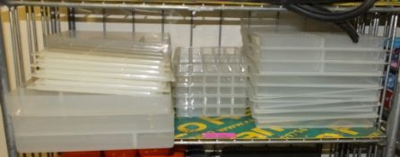 Plastic Trays & Dividers