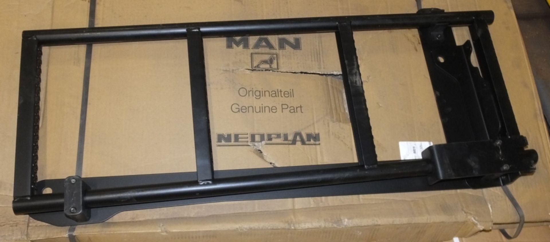 6x Neoplan Man Vehicle Boarding Ladders - PN 82-61511-6003 - Image 2 of 3