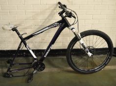 Saracen Mantra Trail Mountain Bike - No back wheel.