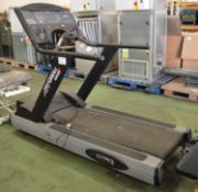 Life Fitness 9500HR Jogging Machine.