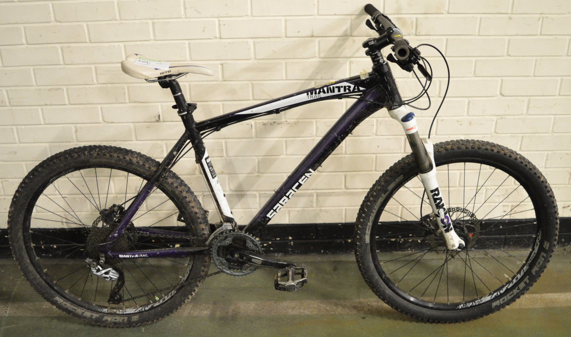 Saracen Mantra Trail Mountain Bike.