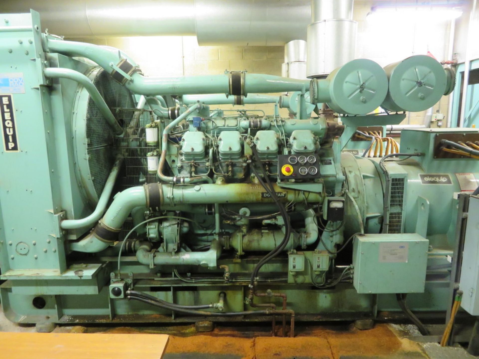 2 X DORMAN SKID MOUNTED EIGHT CYLINDER DIESEL ENGINE 440KVA GENERATORS - Image 4 of 21