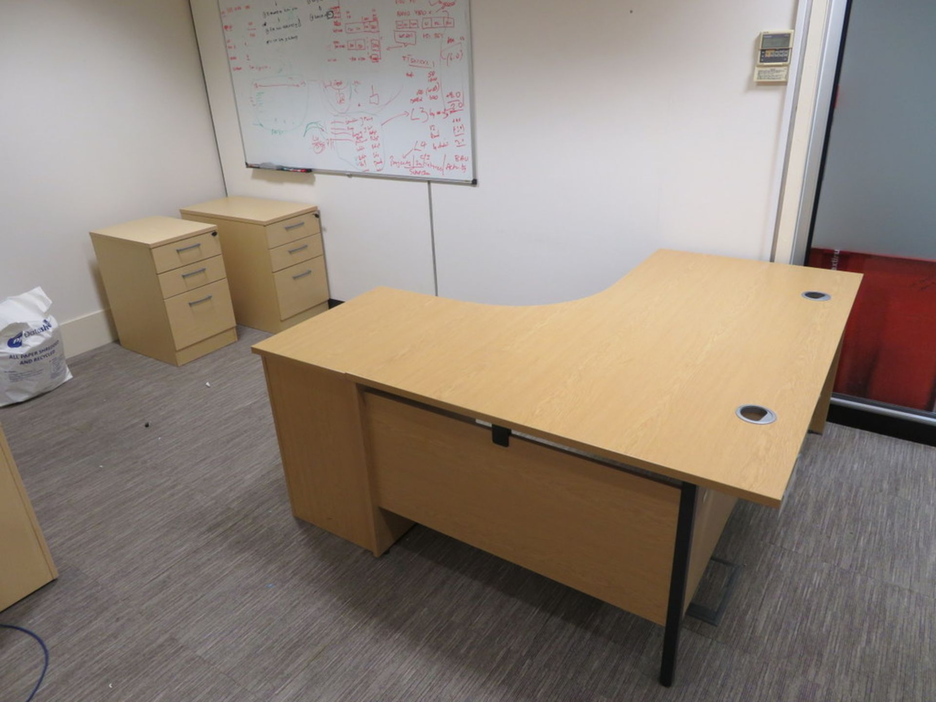 LOOSE AND REMOVABLE CONTENTS OF OFFICE (FOR FULL CONTENTS SEE DESCRIPTION) - Image 4 of 4