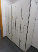 BANK OF 10 X PERSONELL LOCKERS