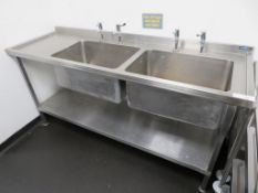 MOFFAT STAINLESS STEEL TWIN DEEP BOWL SINK UNIT WITH UNDERTIER