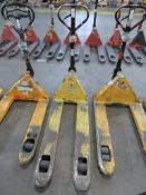 2500KG PEDESTRIAN PALLET TRUCK