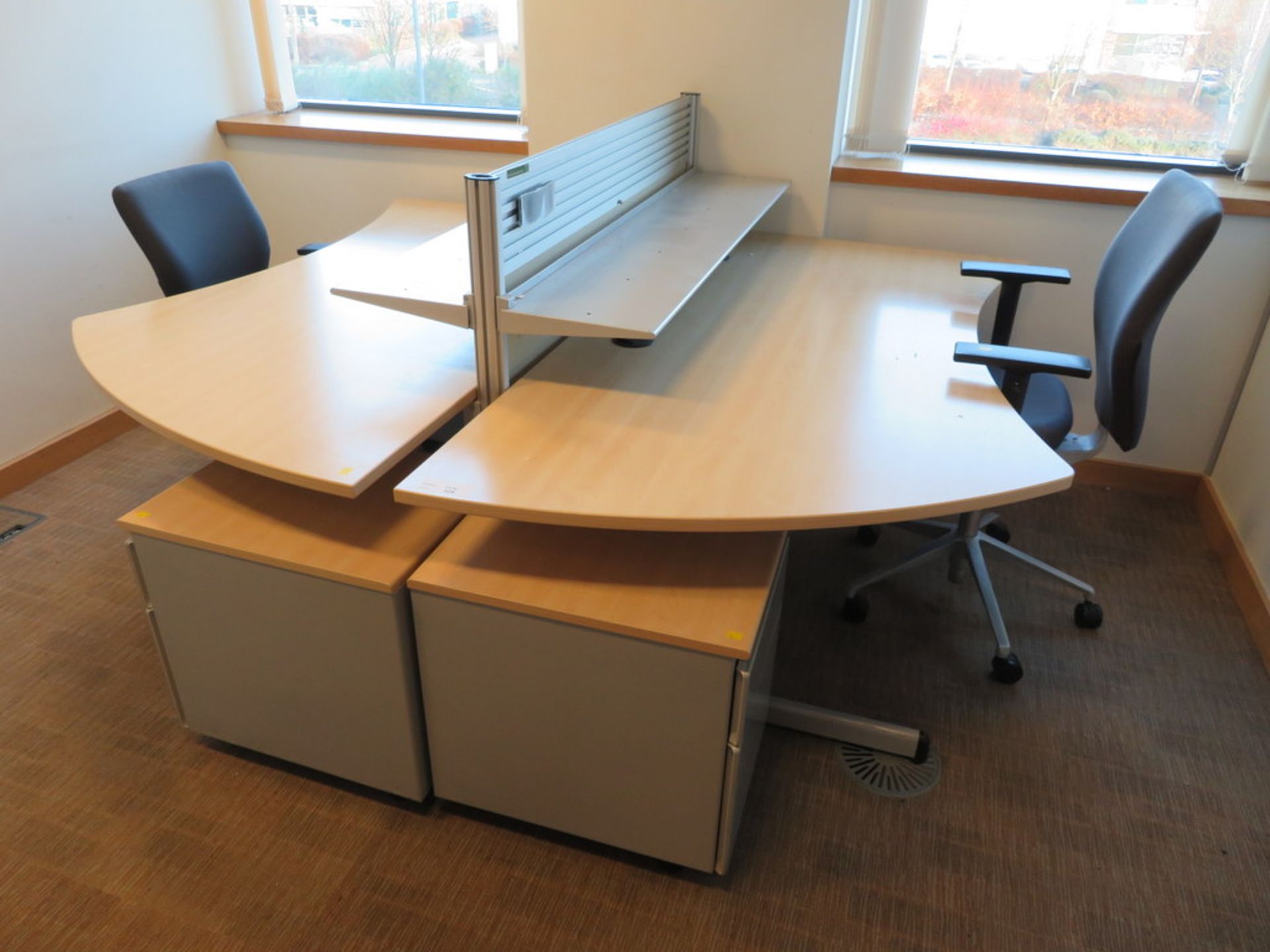 2 X LIGHTWOOD EFFECT CURVED FRONT OFFICE DESKS WITH DIVIDER, 2 X SWIVEL - Image 2 of 2