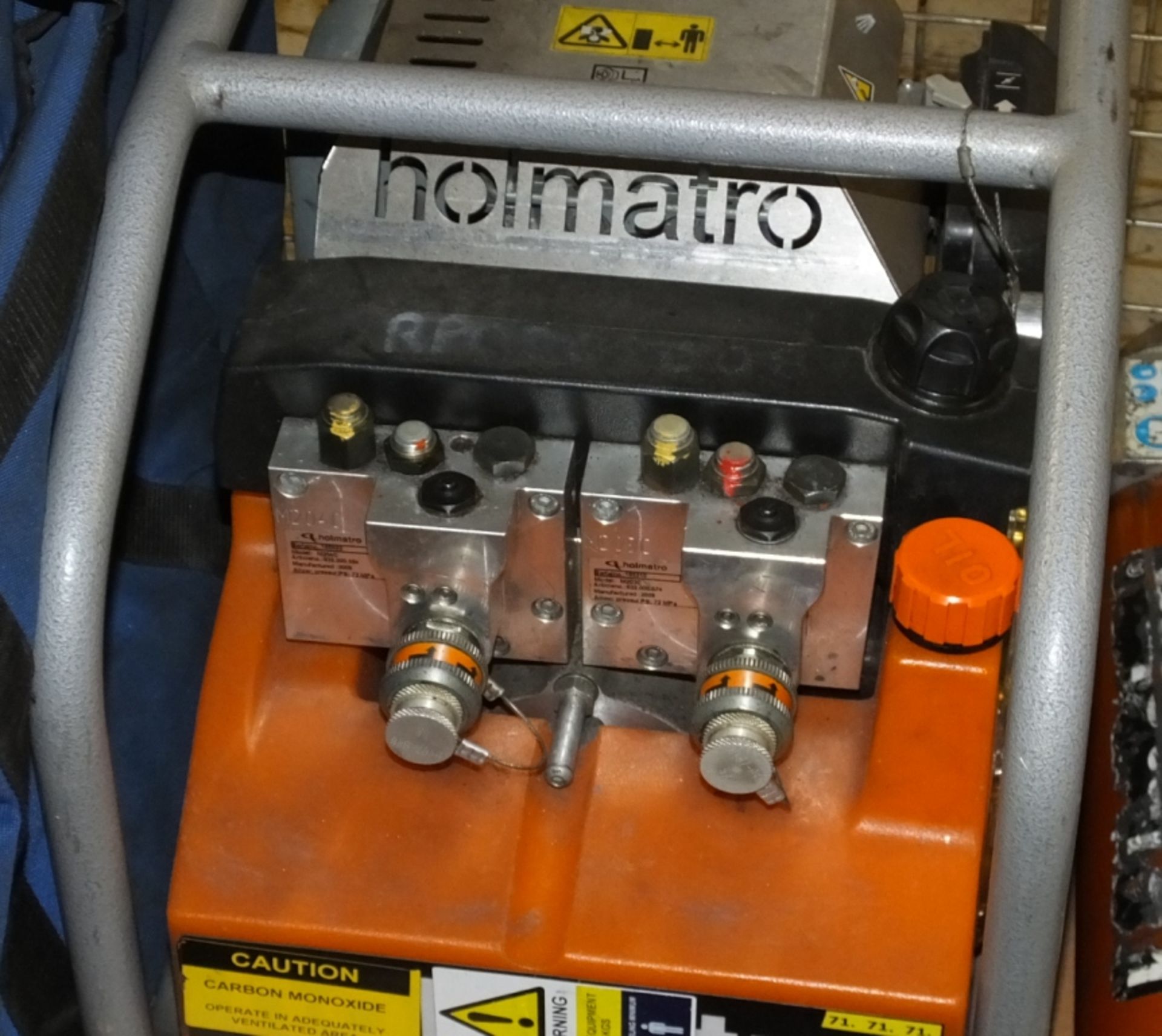 Holmatro Hydraulic Rescue Kit - Holmatro Petrol Powered Hydraulic Pack - PU30C, Hydraulic - Image 3 of 6