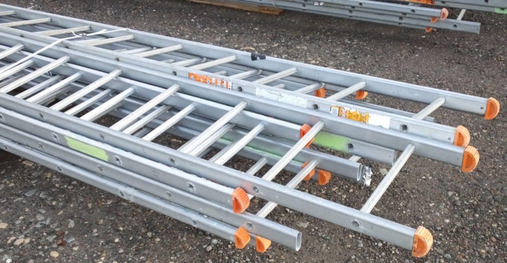 12x LFI Various lRung Ladders - Various Lengths - Image 3 of 4