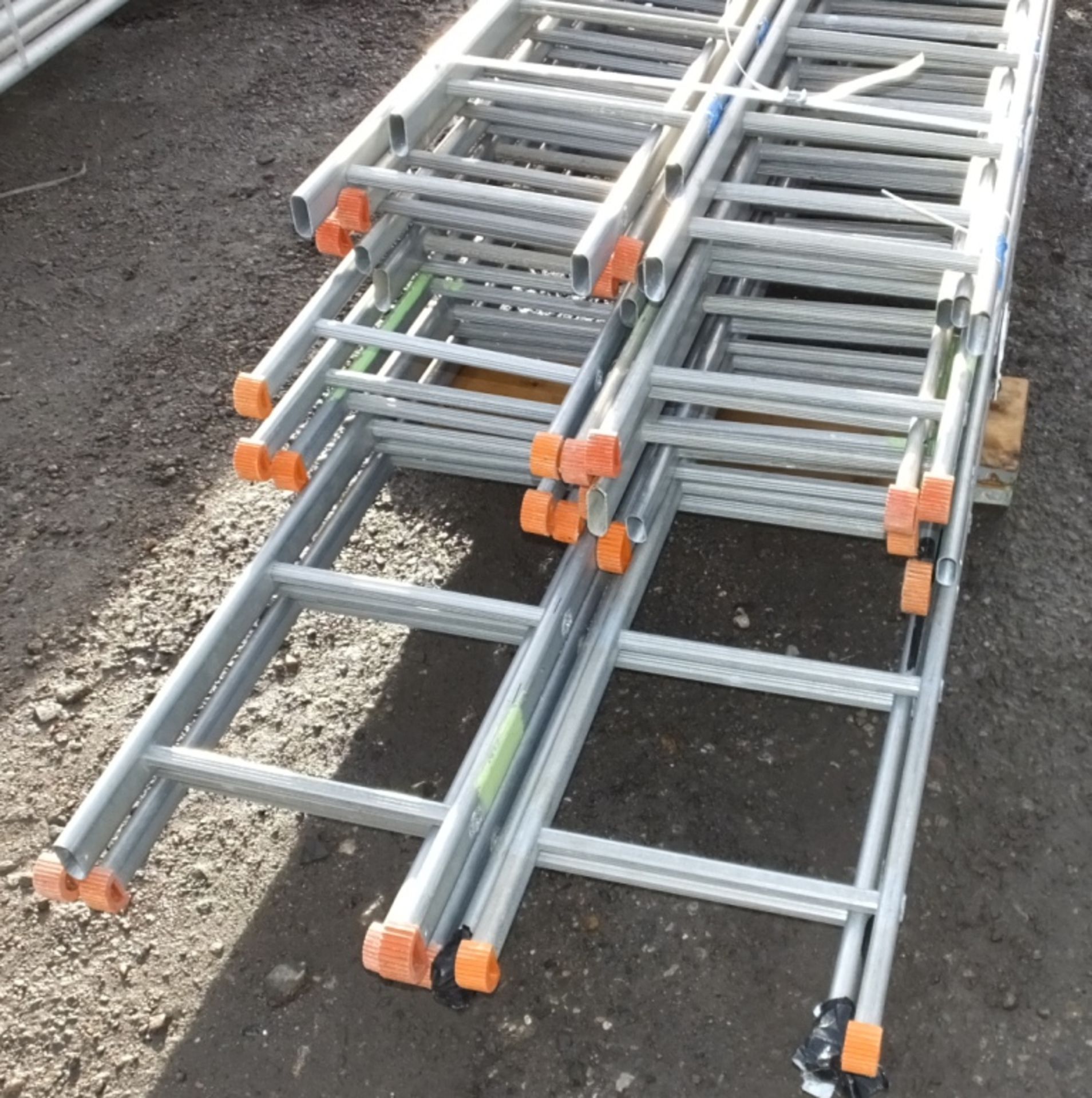 22x LFI Various lRung Ladders - Various Lengths - Image 4 of 4