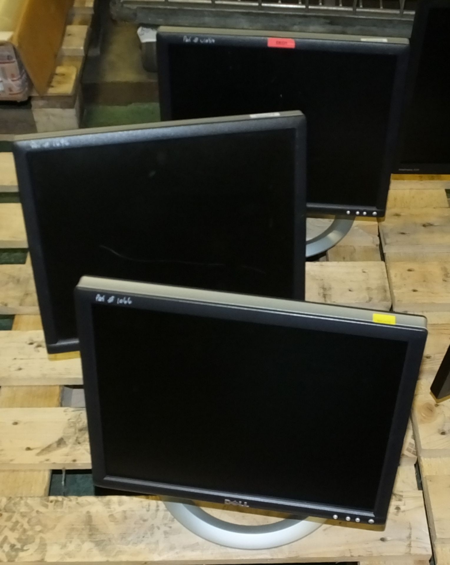 3x DELL 1704FPTt - Monitors