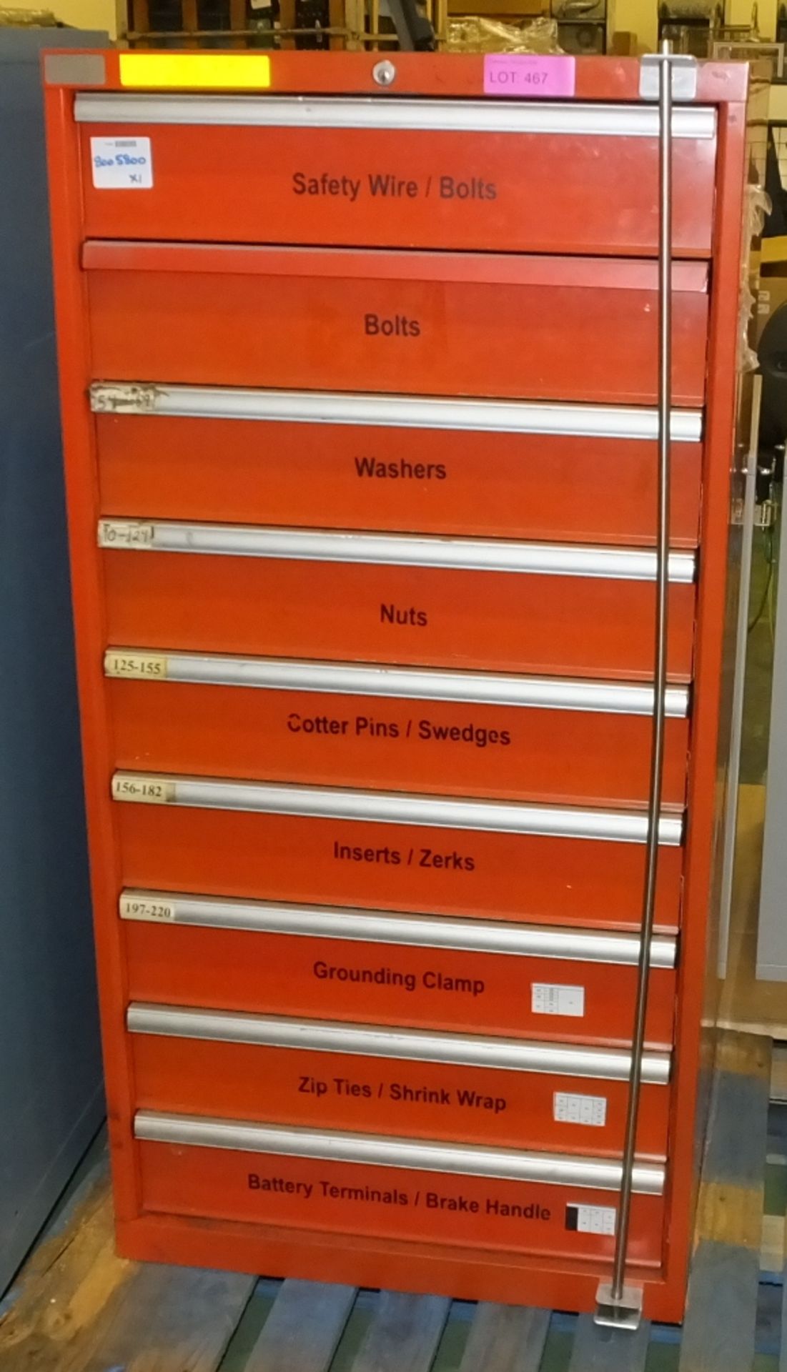 9 drawer tool cabinet