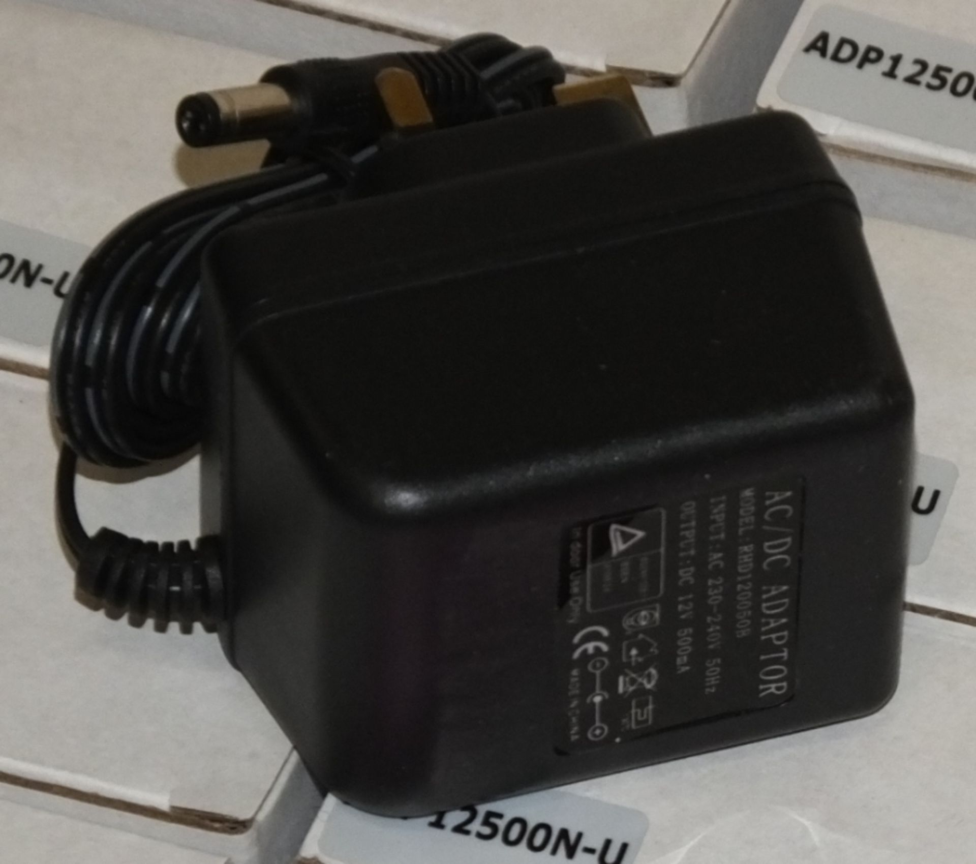 78x 240V to 12V DC adapters - Bild 2 aus 2