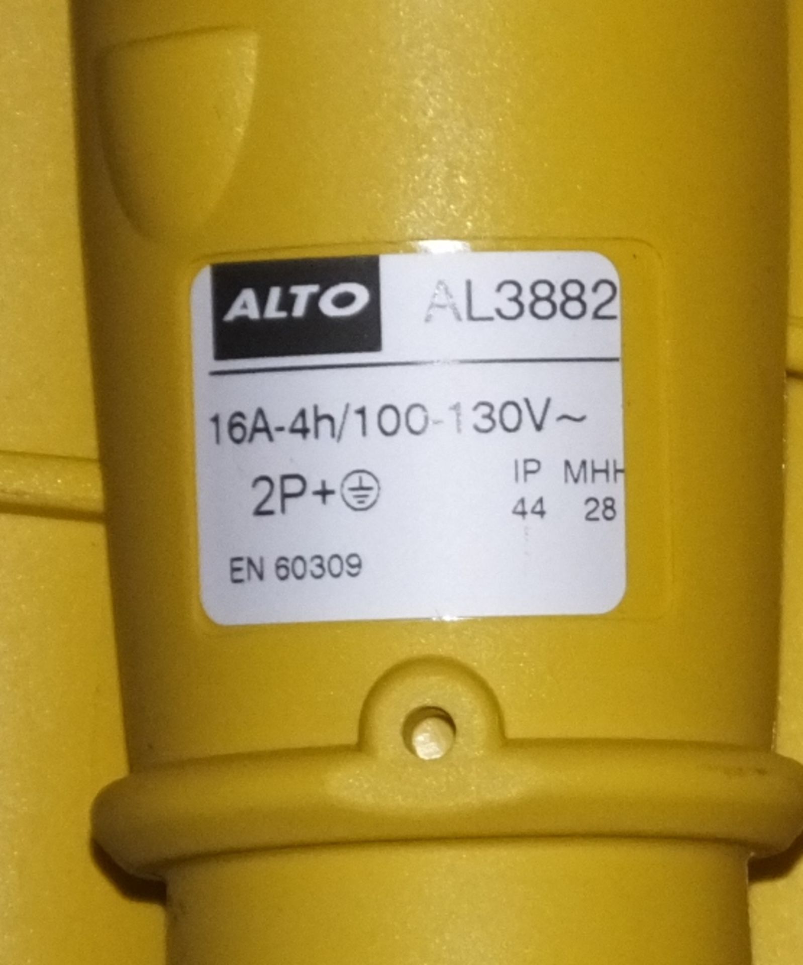 9x Alto AL3882 Three Pin Sockets, 1x 14 Pin Commercial Trailer Lead - Image 3 of 3