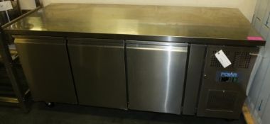 3 Door uc fridge 417 lt s/steel Gastronorm