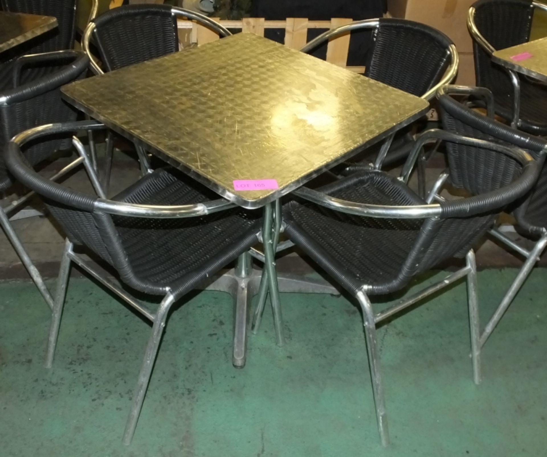2ft metal table with 4 chairs