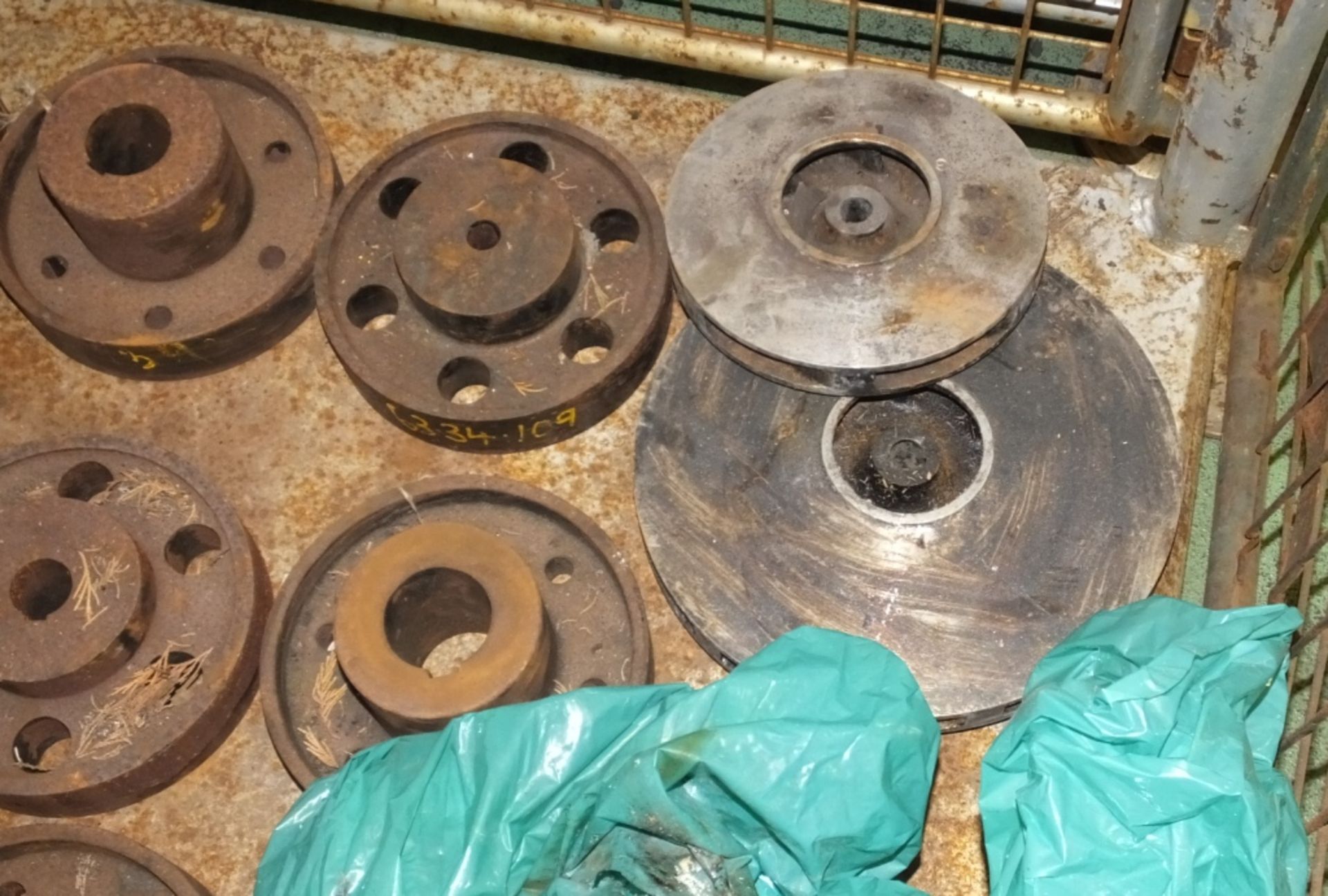 Miscellaneous Metal Spares - Image 3 of 3