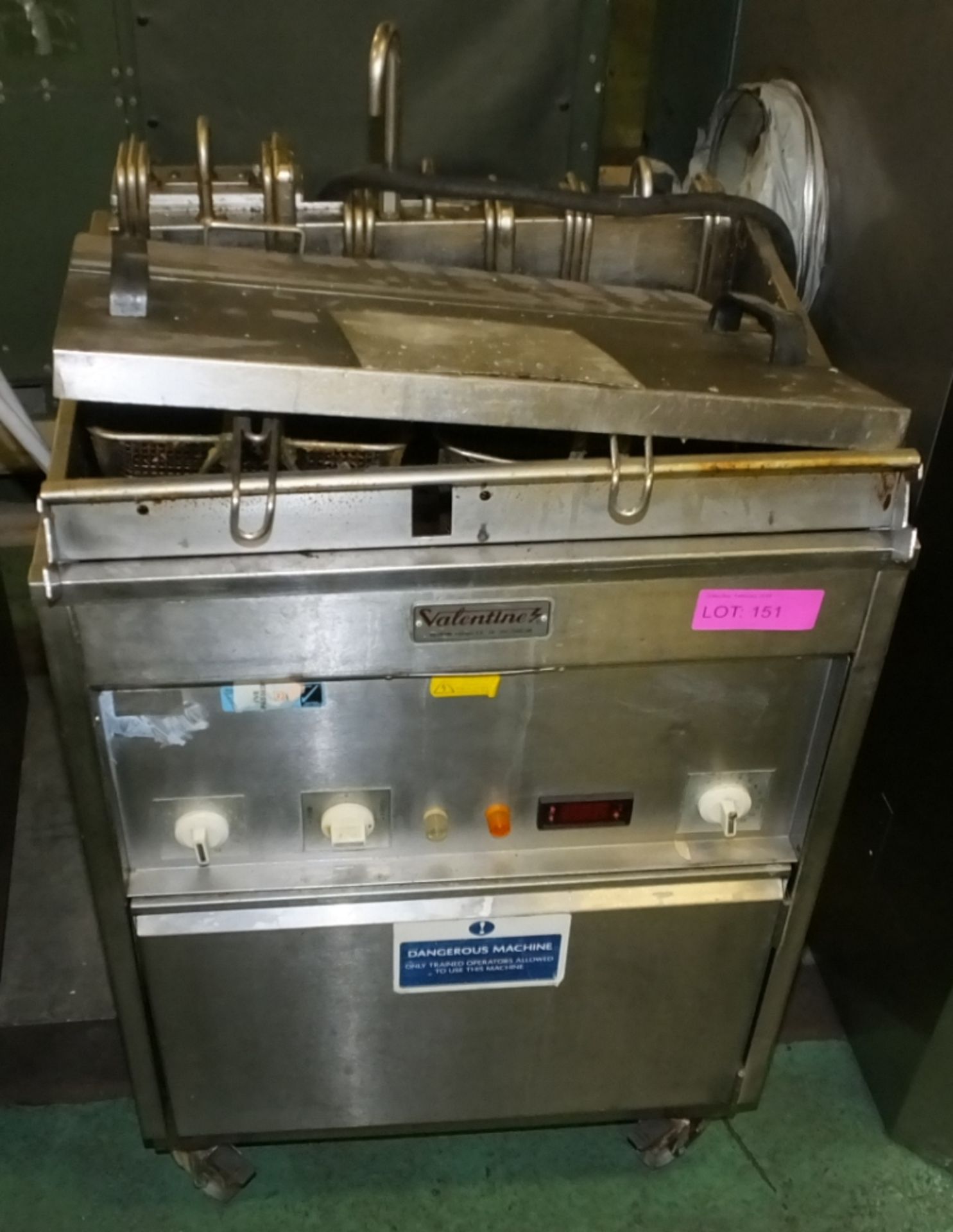 Valentines double basket fryer (in need of service)