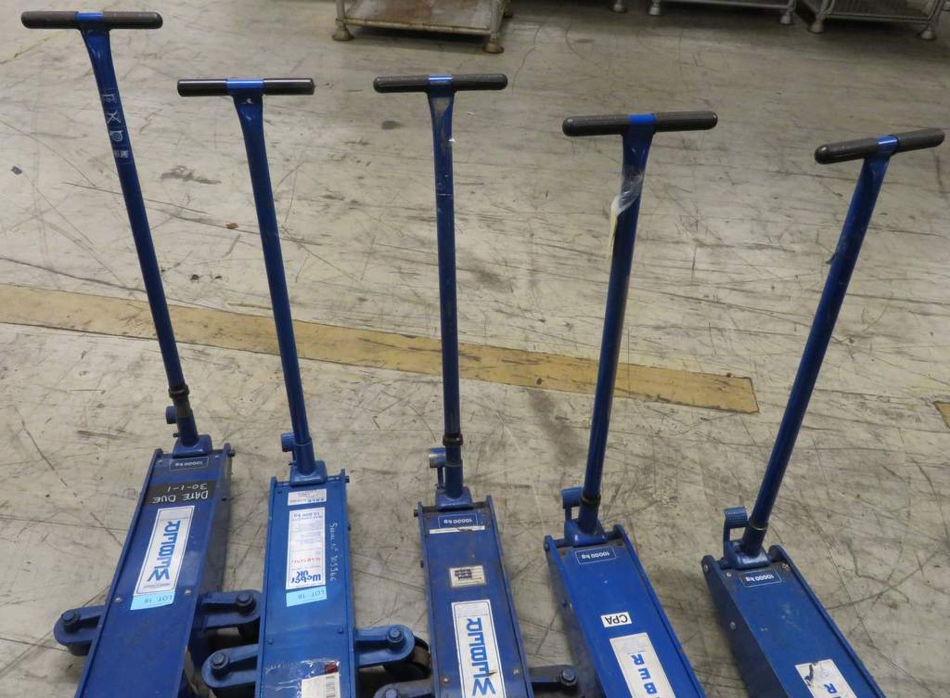 5x Weber 10 Tonne Vehicle Trolley Jacks Complete With Handle - WDK100LQ - Working Condition - Image 7 of 9