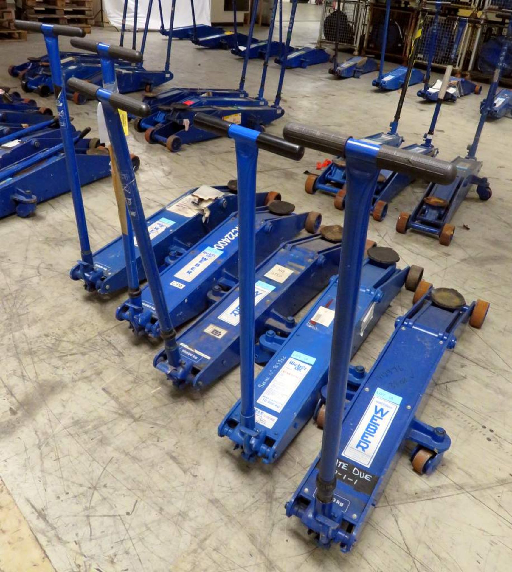 5x Weber 10 Tonne Vehicle Trolley Jacks Complete With Handle - WDK100LQ - Working Condition - Image 2 of 9