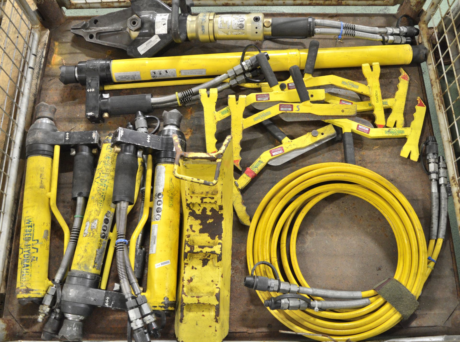 Hydraulic Rams, Sill Ram, Glassmaster Saws, Hose.