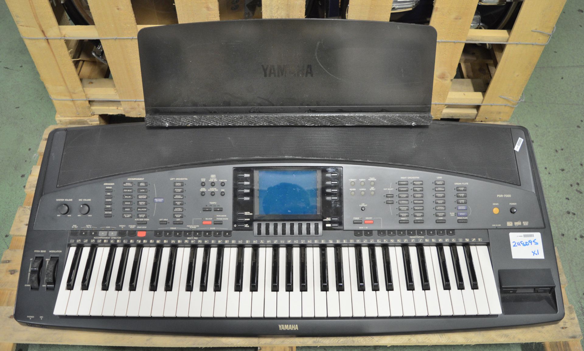 Yamaha PSR-7000 Keyboard.