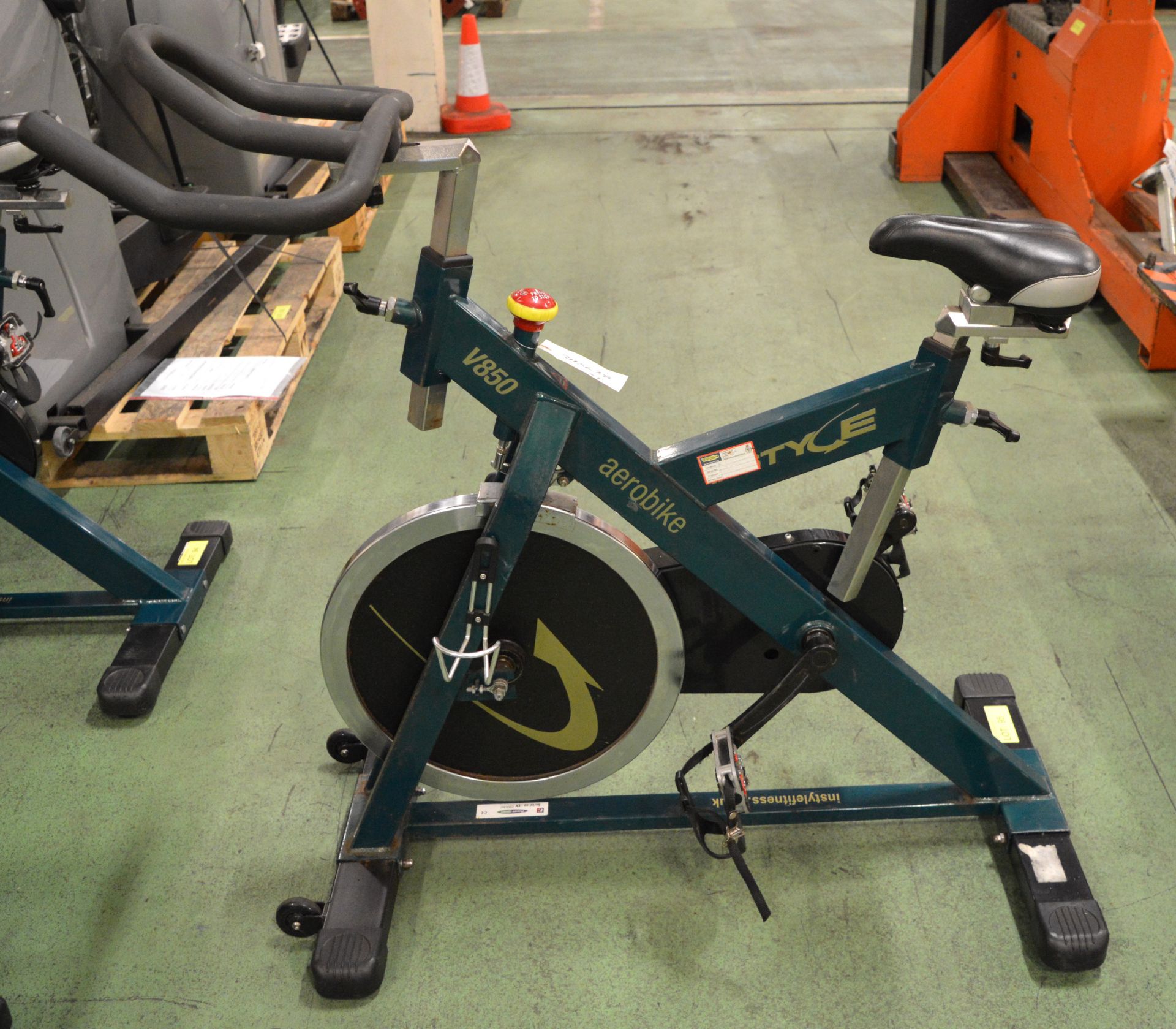 Instyle Aerobike V850 Exercise Bike.