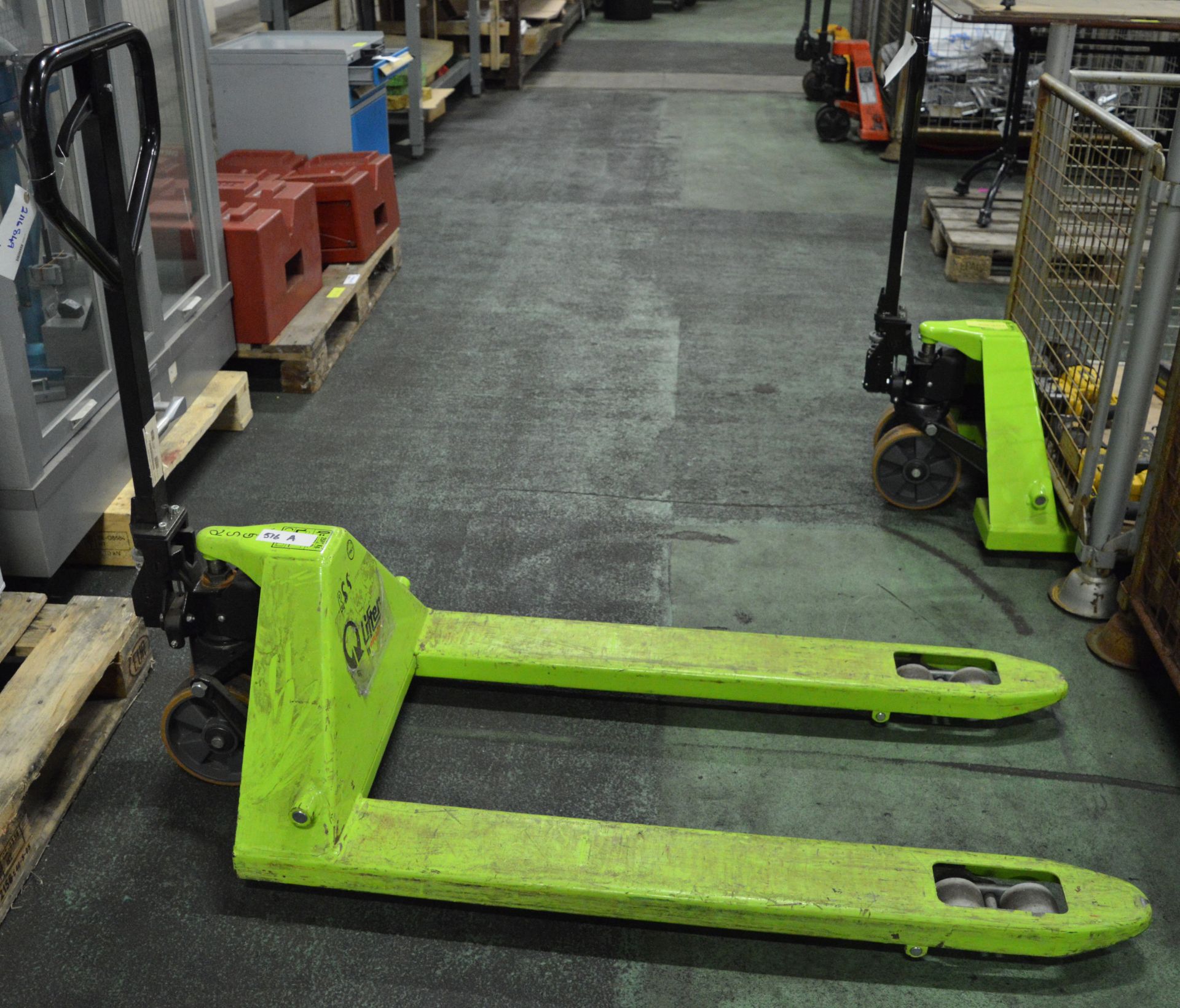 Pallet Truck.