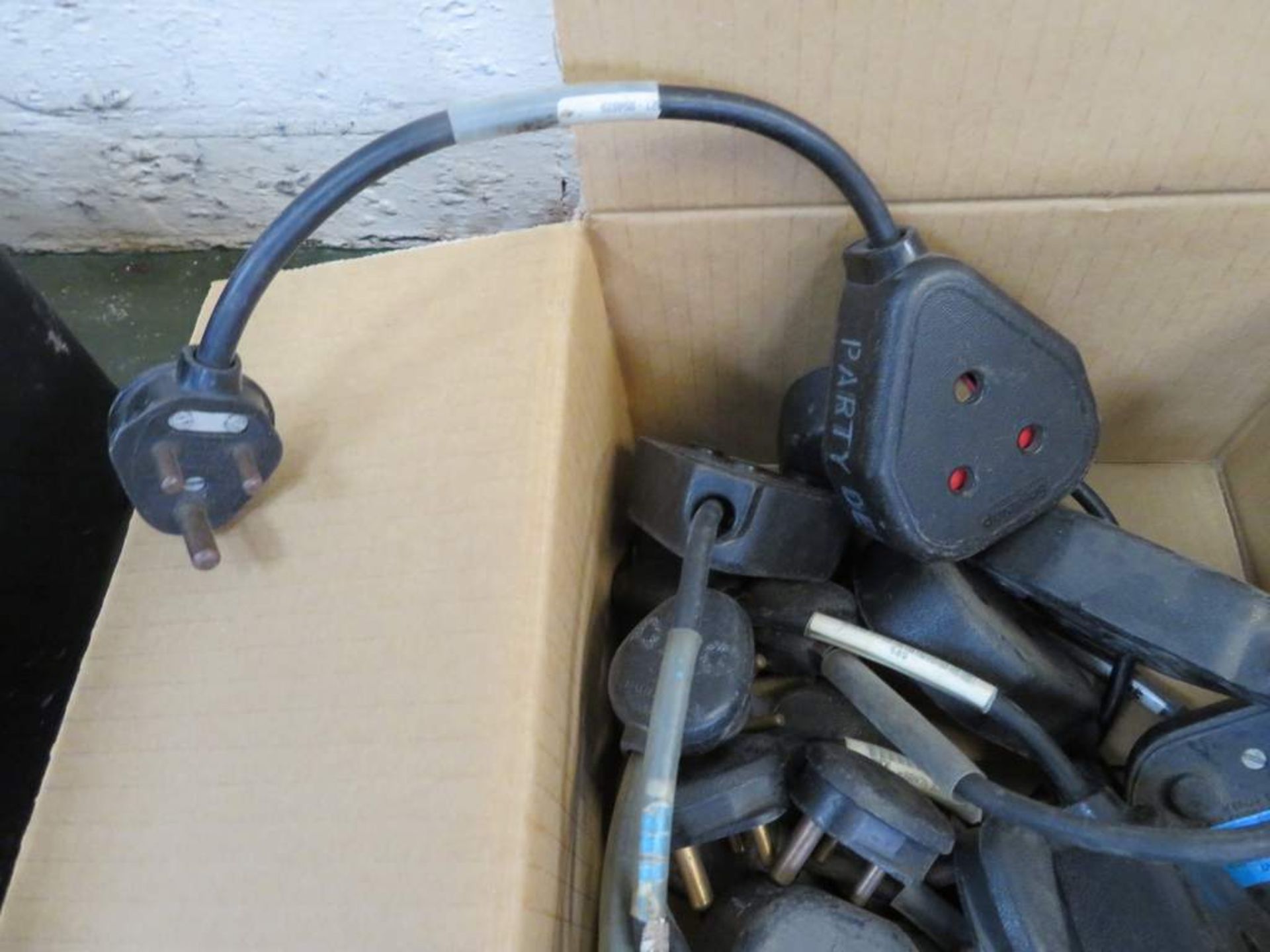 Box of 5A to 15a Adaptors - Image 2 of 3