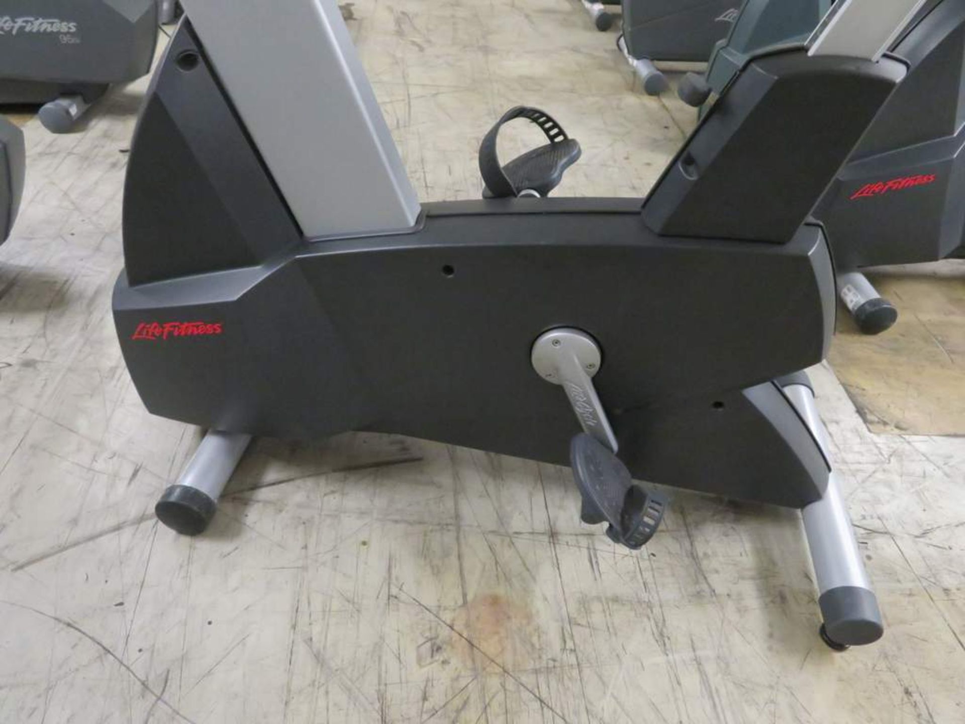 Life Fitness CLSC Upright Exercise Bike - Bild 6 aus 9