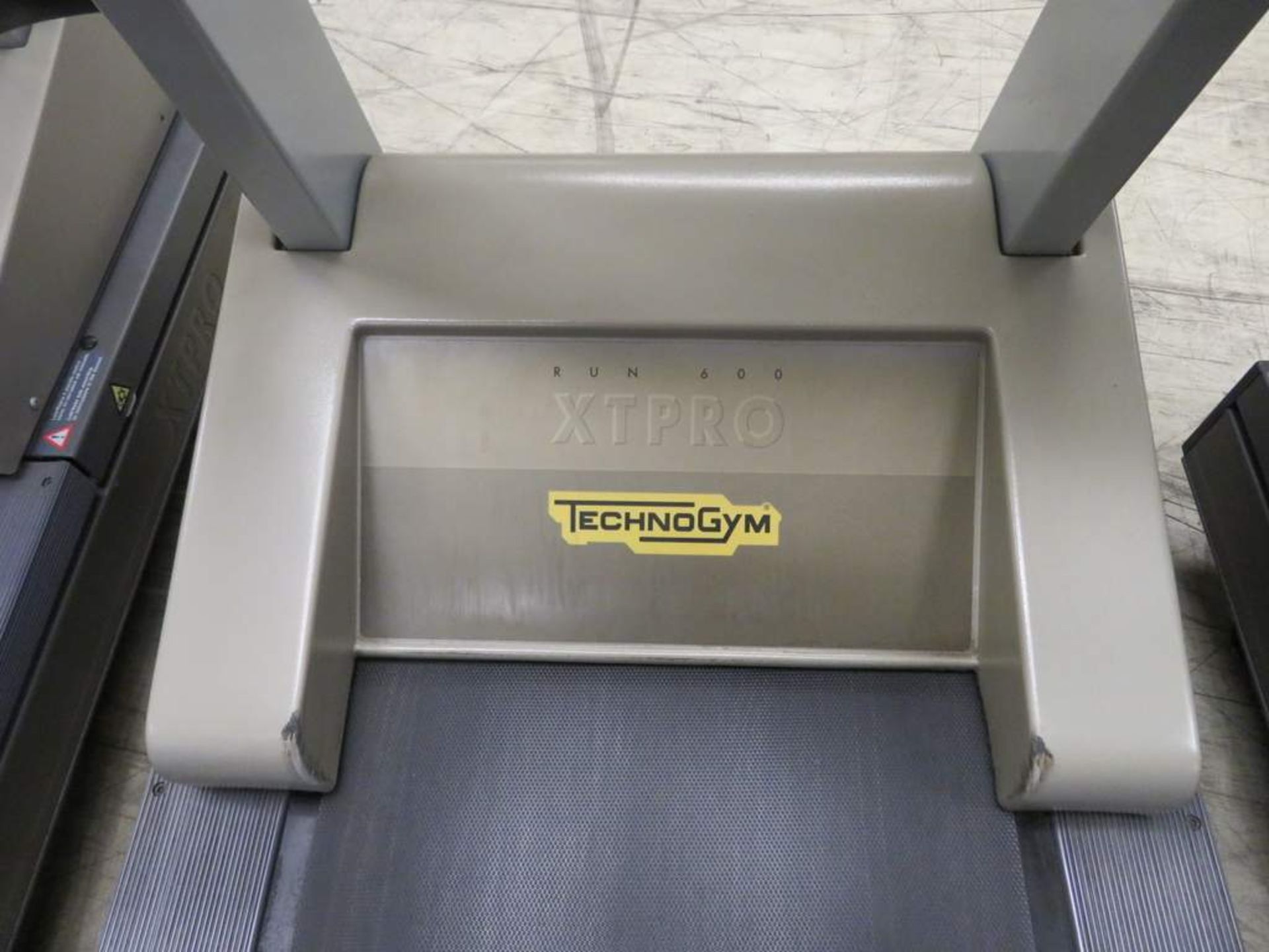 Technogym Run 600 XT PRO - Bild 7 aus 11