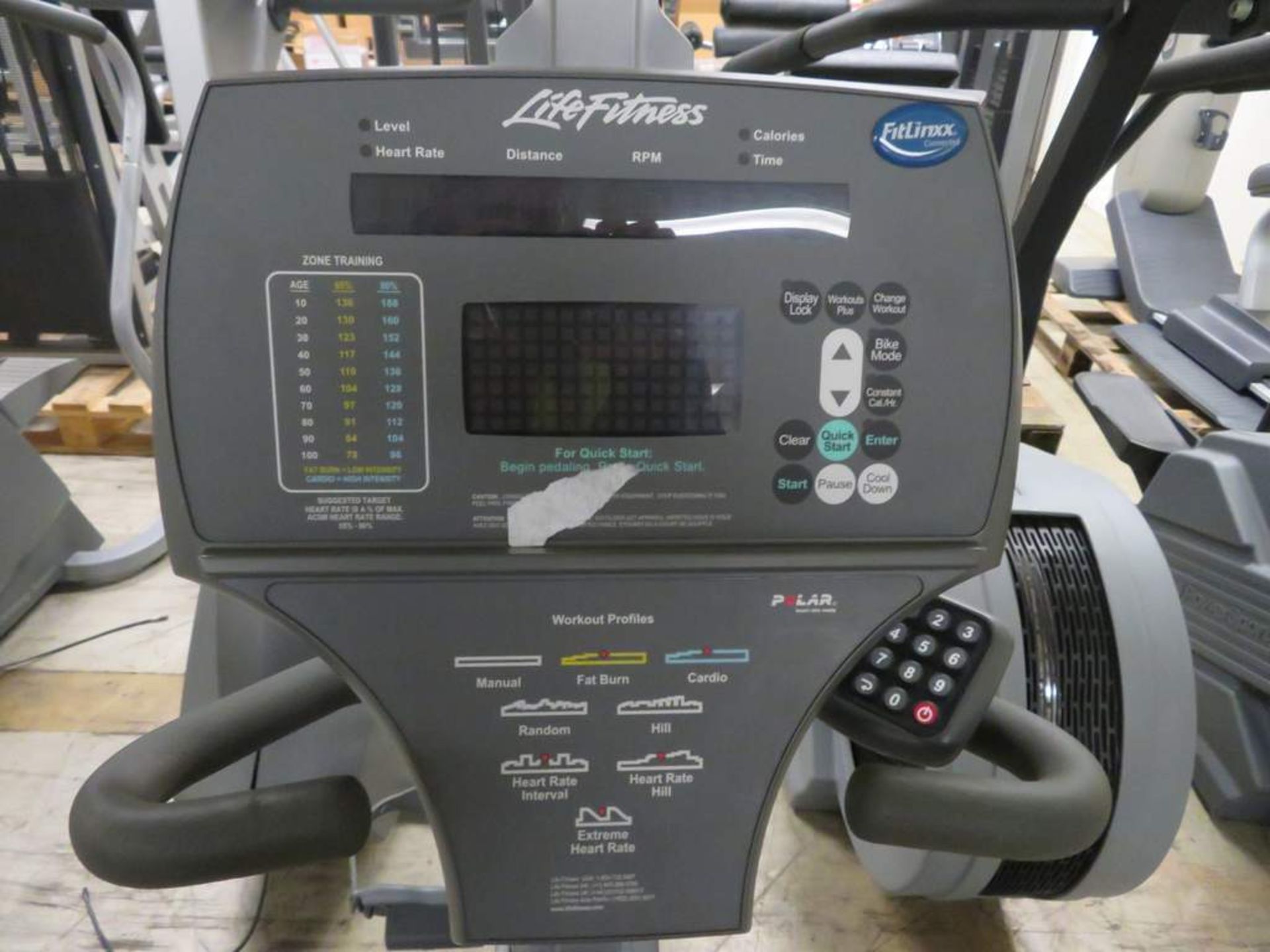 Life Fitness 93 Ri Recumbent Exercise Bike - Image 4 of 11