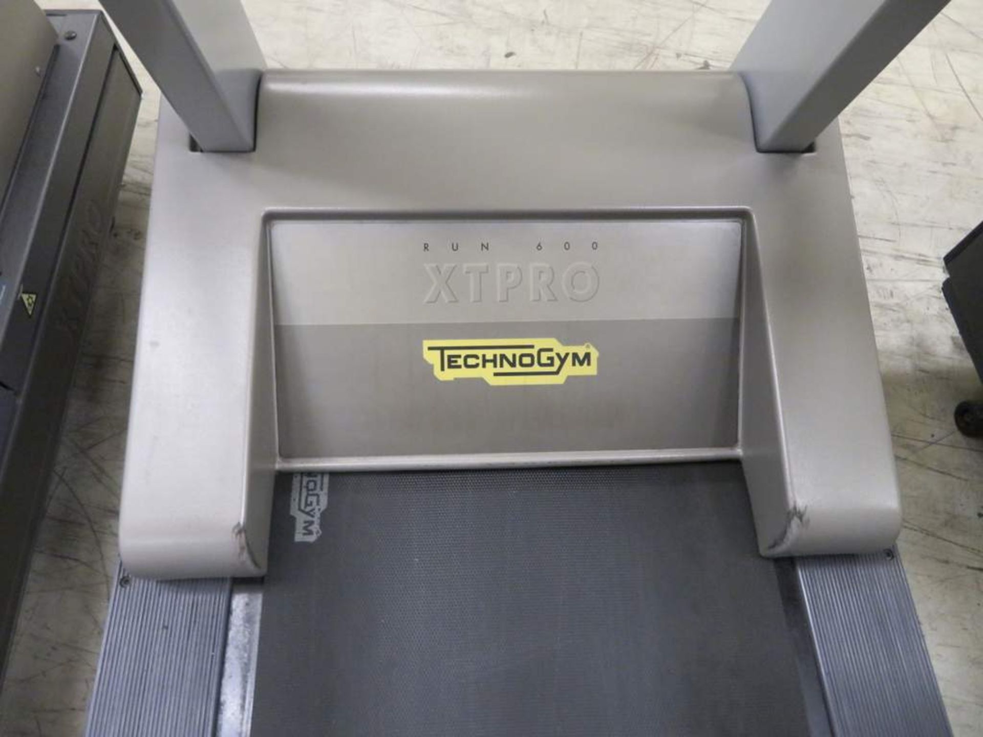 Technogym Run 600 XT PRO - Bild 7 aus 11