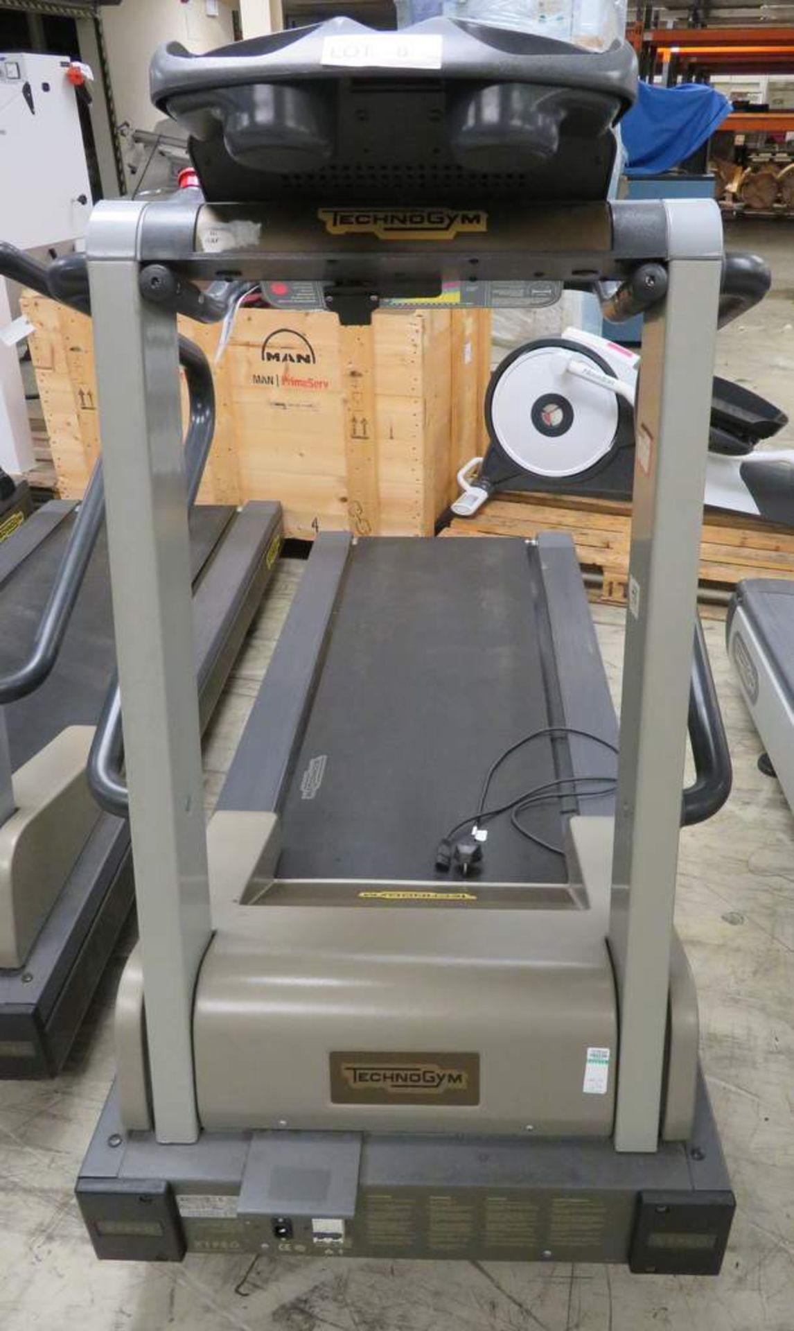 Technogym Run 600 XT PRO - Bild 10 aus 12