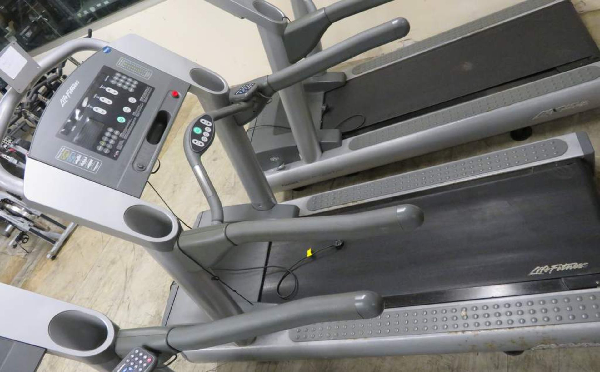 Life Fitness 95 Ti Treadmill - Bild 2 aus 9