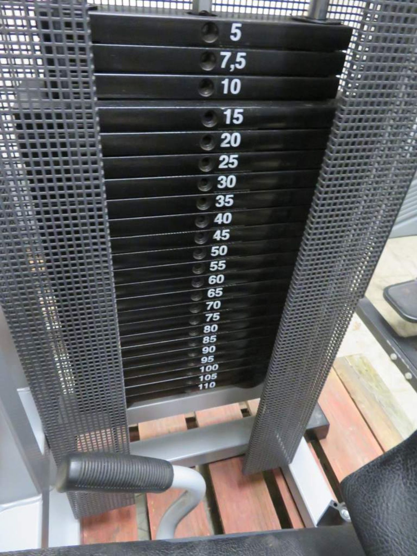 Technogym Silver Line Seated Leg Curl - Image 4 of 7