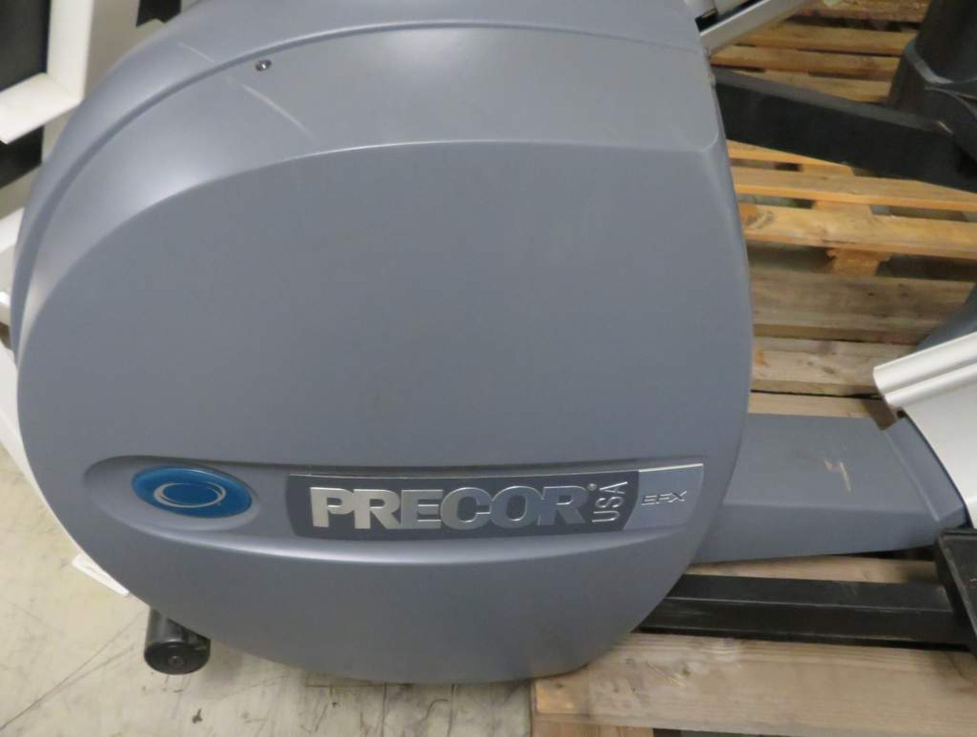 Precor USA EFX 546i Cross Trainer - Bild 4 aus 9