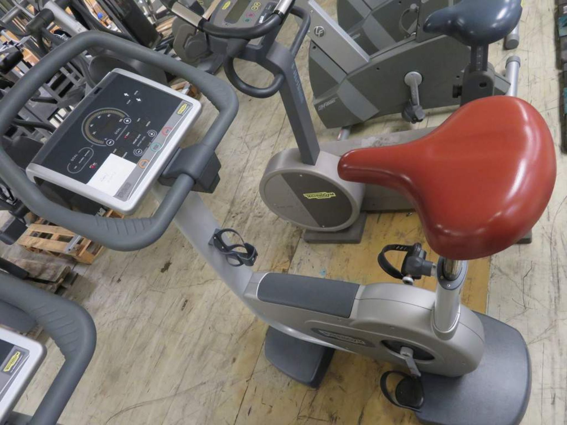 Technogym Excite 500i Upright Exercise Bike - Image 2 of 9