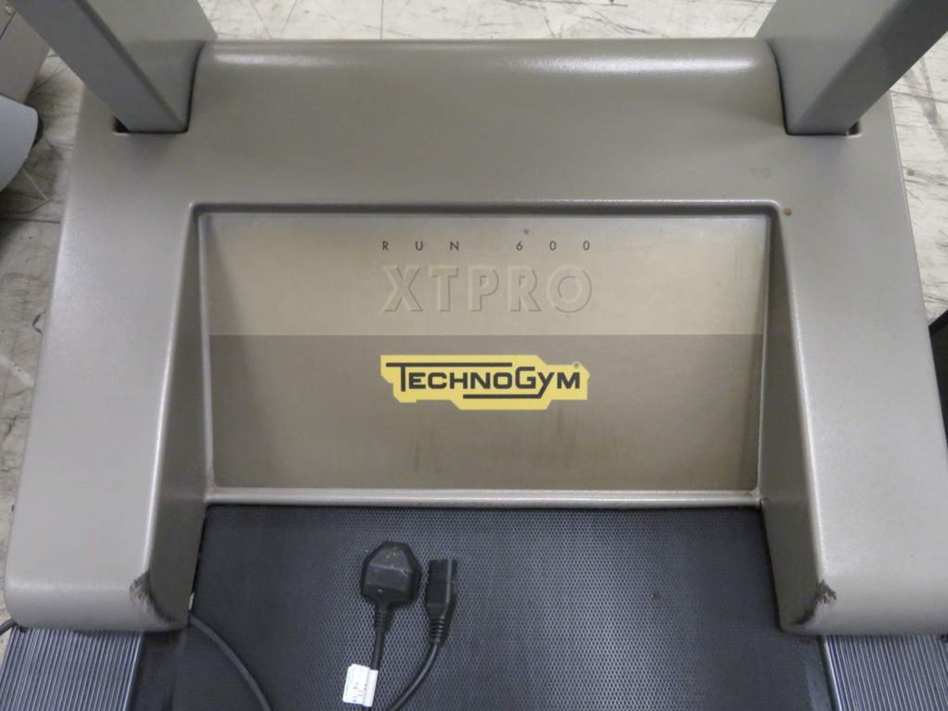 Technogym Run 600 XT PRO - Bild 7 aus 12