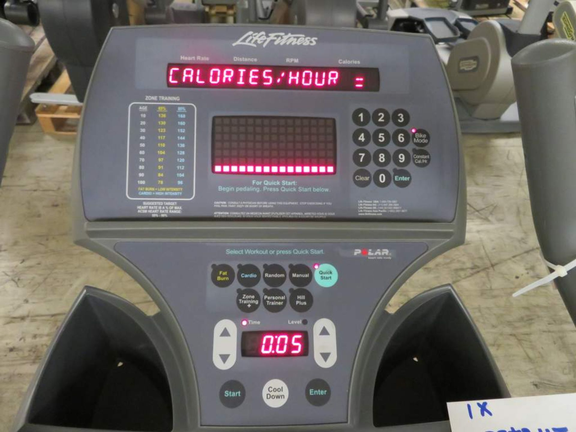 Life Fitness 95ci Upright Exercise Bike - Image 8 of 9