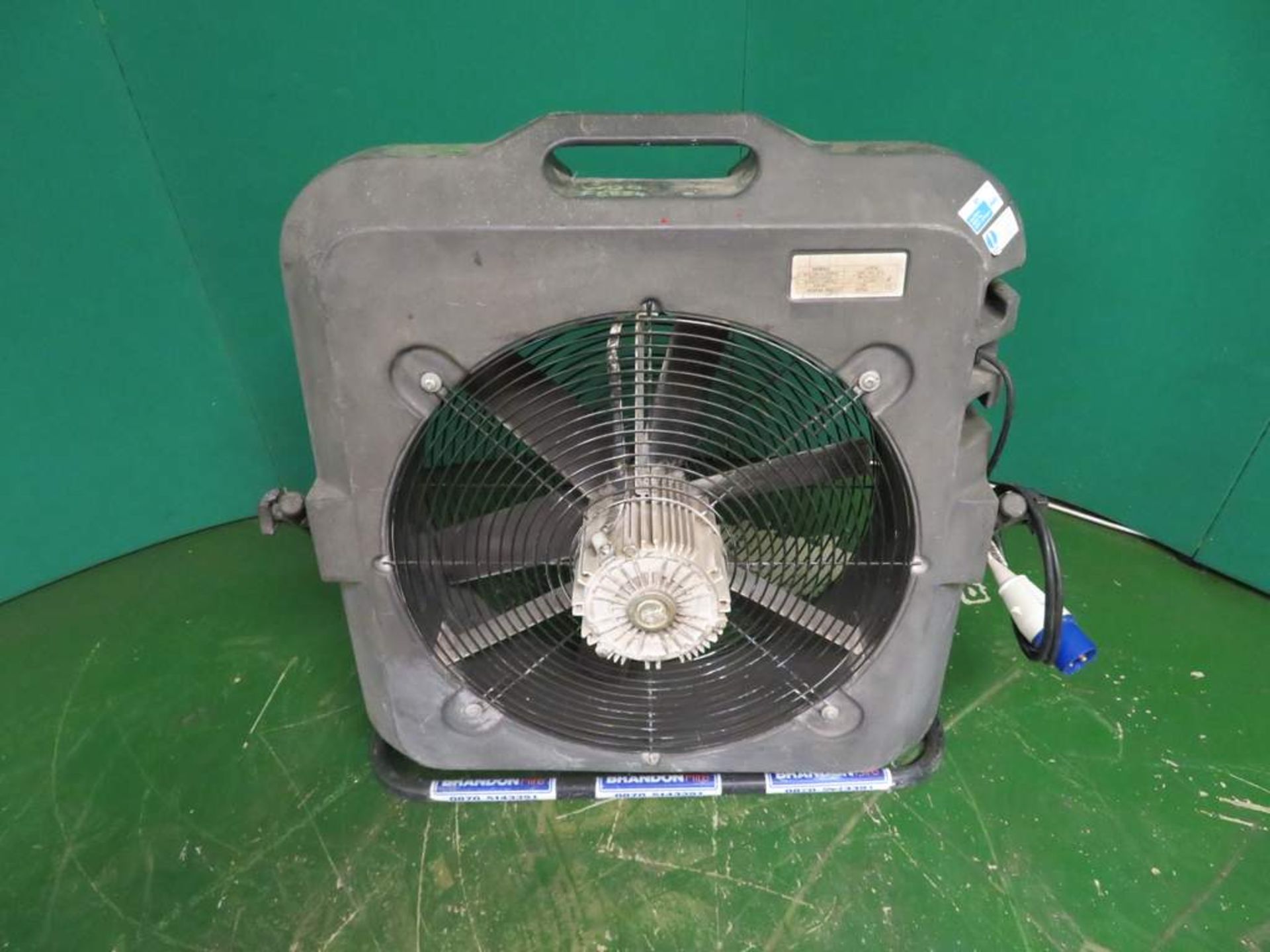 MODEL ASF50 INDUSTRIAL 240V STAND MOUNTED FAN - Image 3 of 4