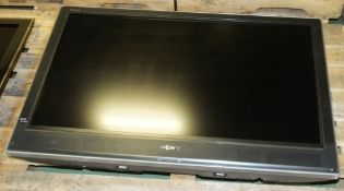 Sony Bravia 40 LCD TV S/N:LE46750RZK