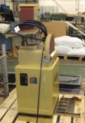 Powermatic Linisher - BD31A