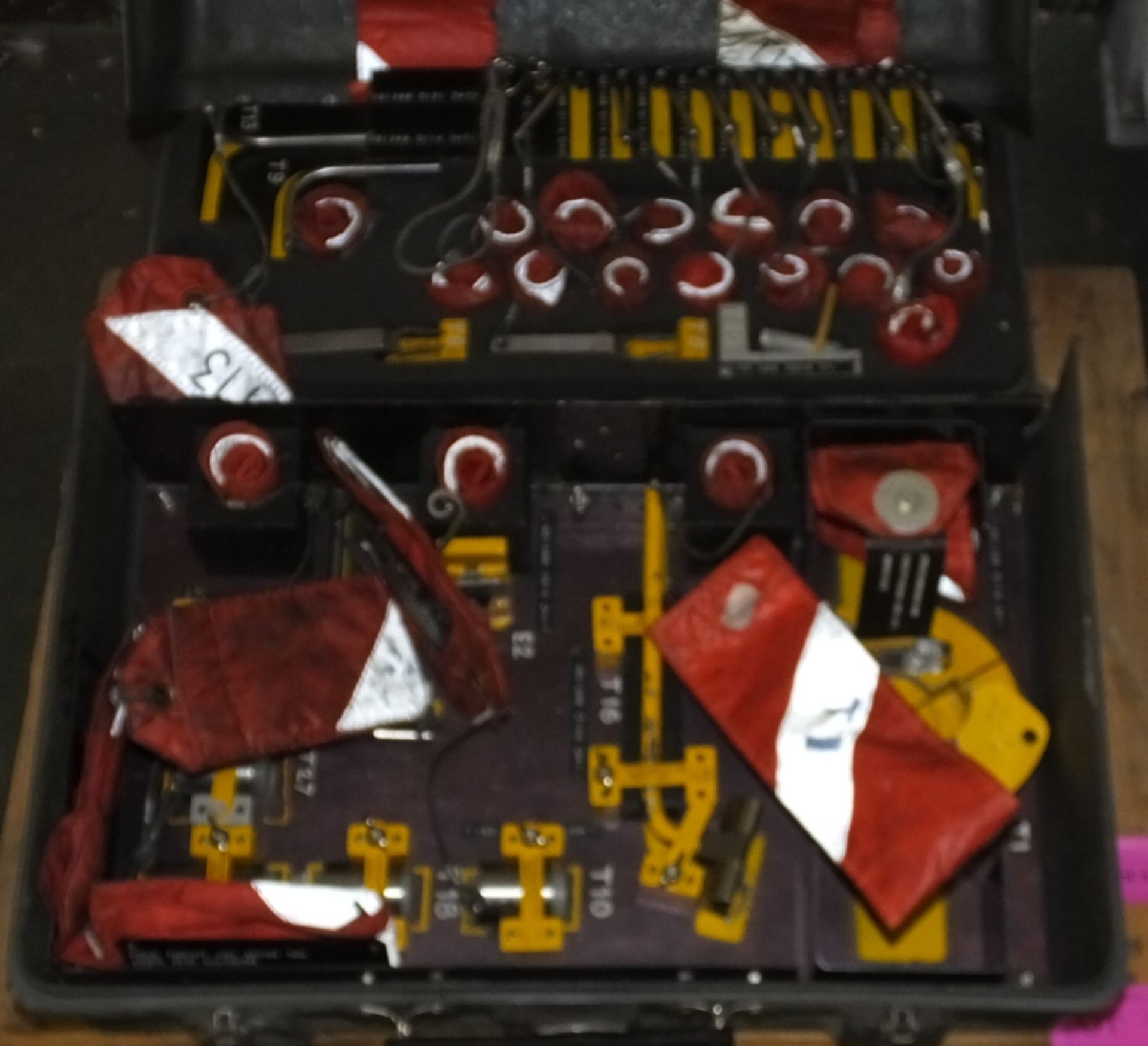 Lynx Helicopter Rigging kit in carry case - Image 2 of 3