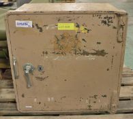 Old Safe with Key W 670 x D 480 x H 670mm.